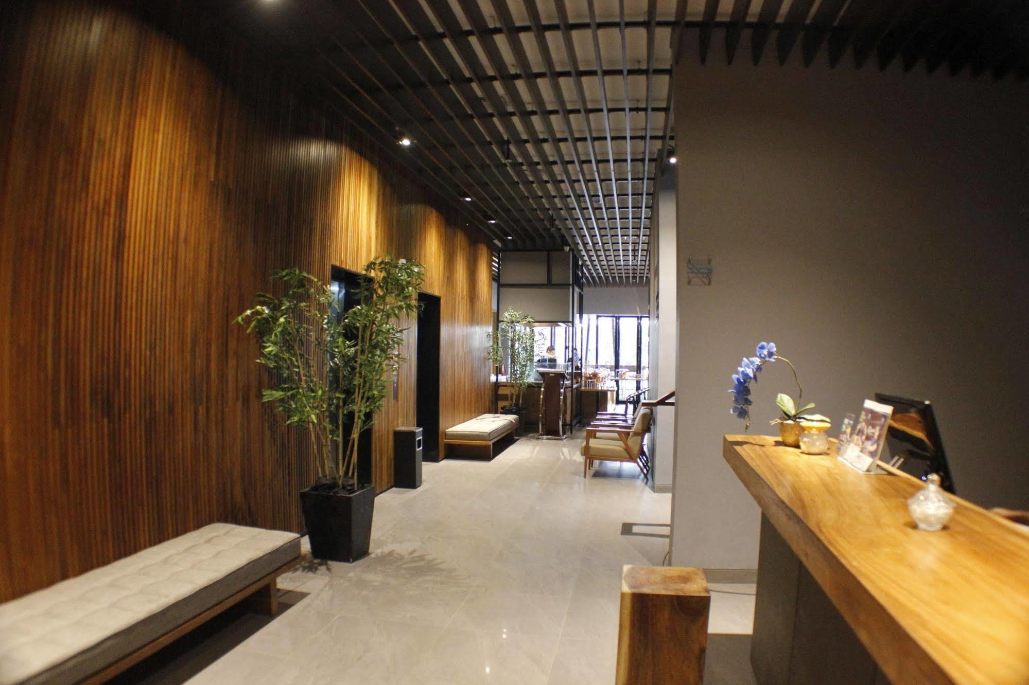 Batiqa Hotel Lampung Bandar Lampung Exterior photo